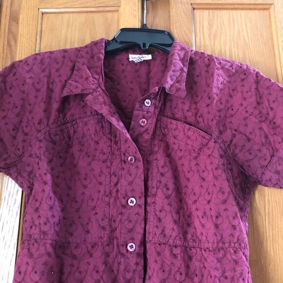 Byblos Vintage Collared Embroidered Eyelet Cotton Button Up Top Size 8 Feminine - Picture 4 of 15